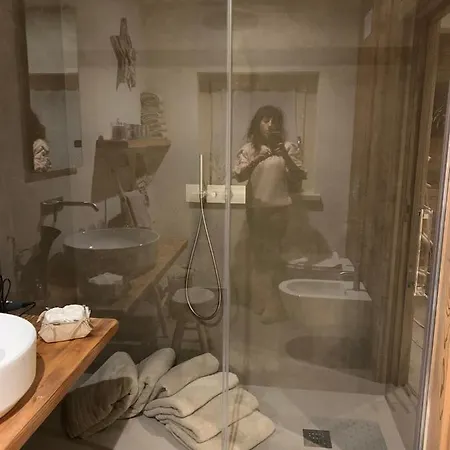 Nellali * Грессан