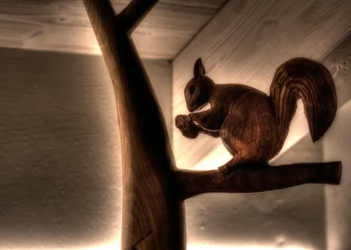 Nellali * グレッサーン